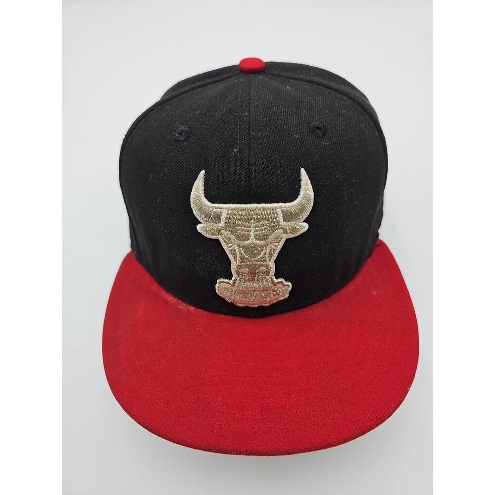 NewEra Chicago Bulls Windy City 6x Champs Snapback Hat Sz M-L Preowned C1